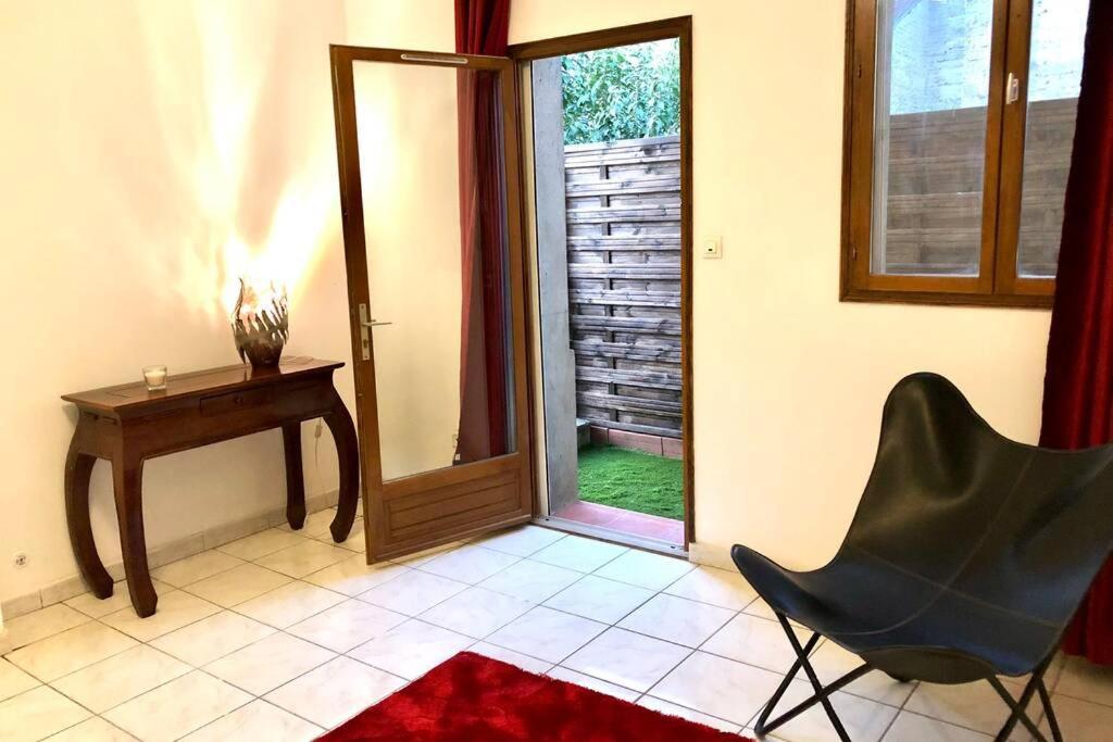 Proche Gare + Parking , Impasse Tranquille Apartment Montauban